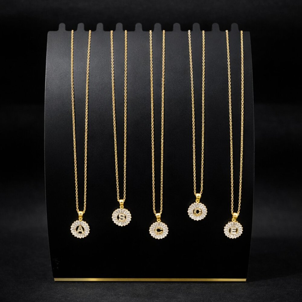 Gold Initial Letter Pendant Necklace – Adjustable 18–20” Chain | A–Z Alphabet